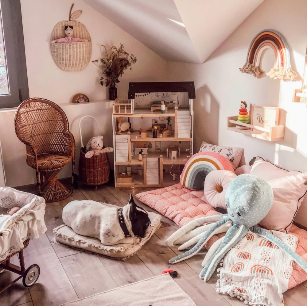 20-Adorably-Cute-Bedroom-Ideas-for-Little-Girls-1-1