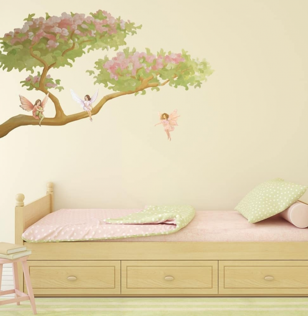 20-Adorably-Cute-Bedroom-Ideas-for-Little-Girls-14